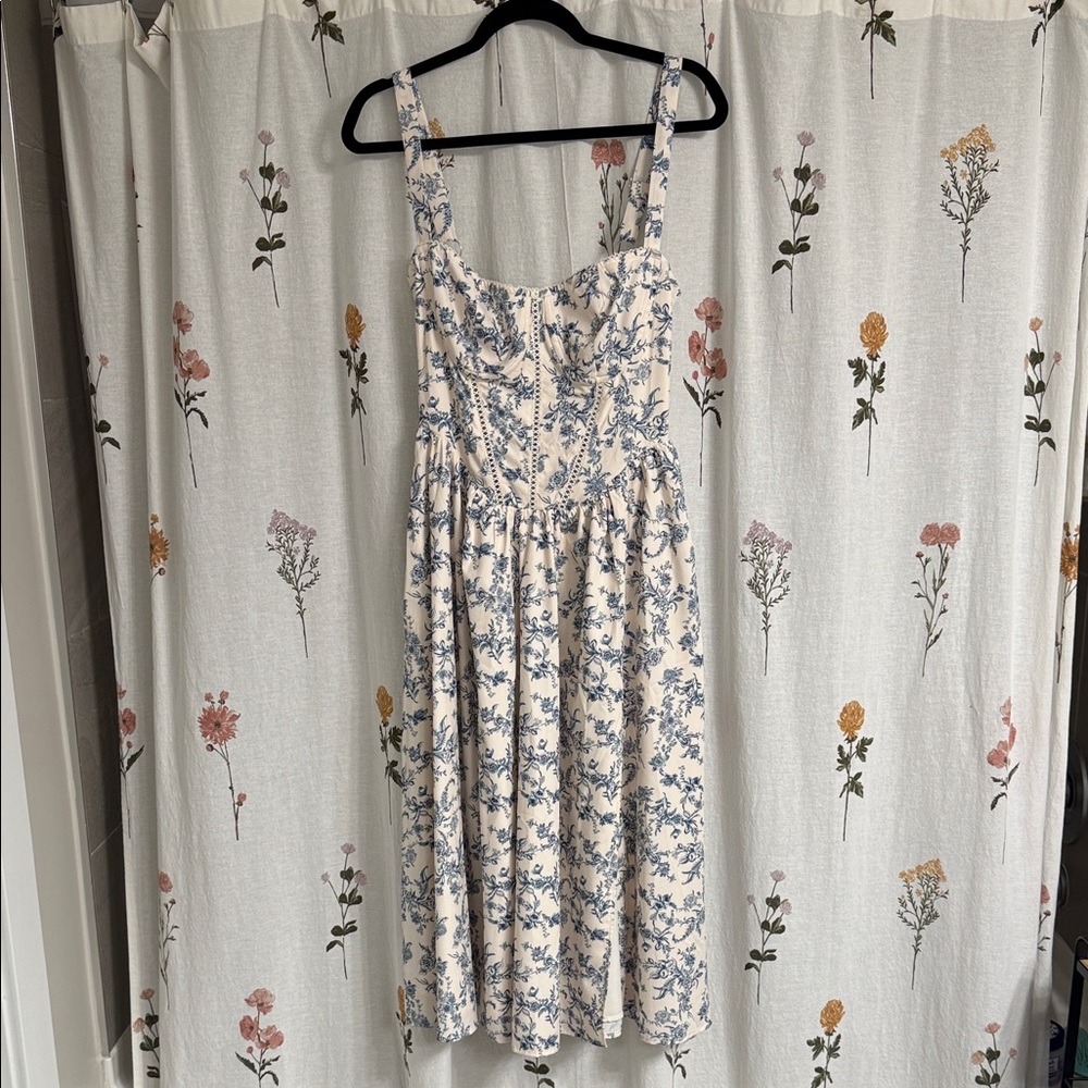 Floral Flowy Print Dress with Blue and Cream Colors - Corset top